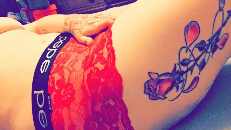 OnlyFans account  gingergummi header 2