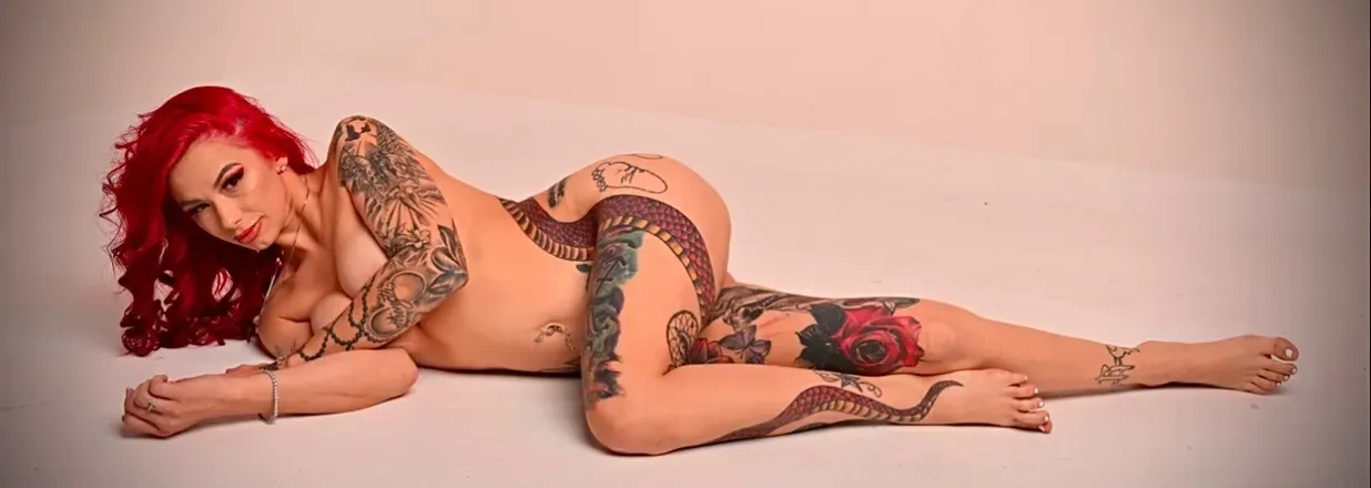 OnlyFans cuenta medusatxgoddess header 2