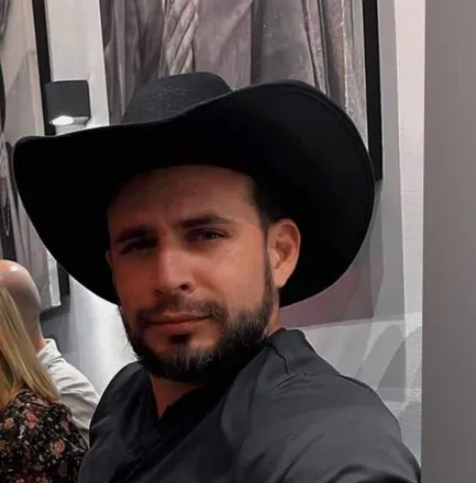 OnlyFans cuenta coldbrew_b3astro avatar 1