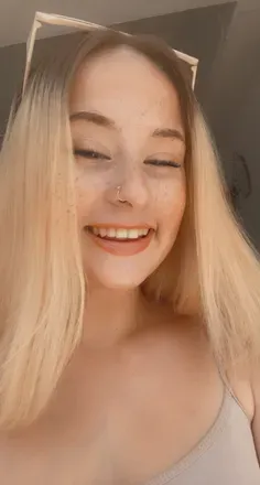 OnlyFans cuenta ellieboo02 avatar 1