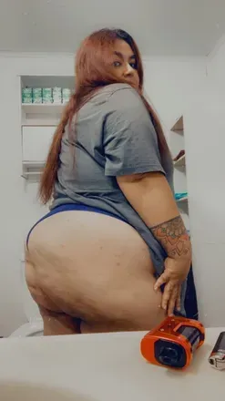 OnlyFans account  mothernaturebitch avatar 1