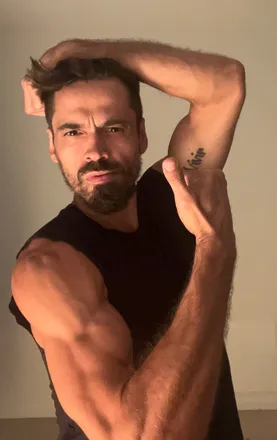 OnlyFans cuenta papitistremenduqui header 2