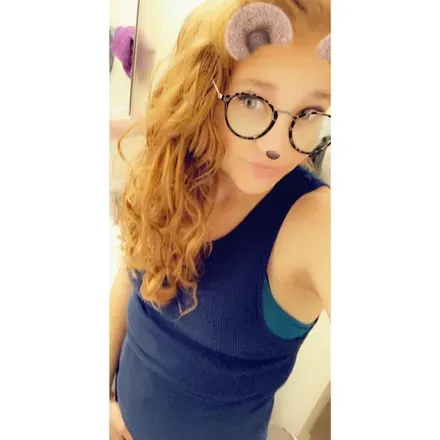 OnlyFans cuenta sexyred1819 avatar 1