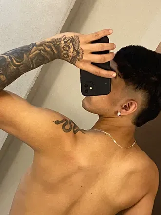OnlyFans cuenta julianogato avatar 1
