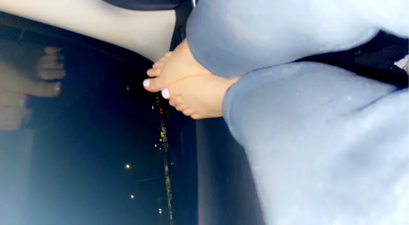 OnlyFans cuenta luvvtoni header 2