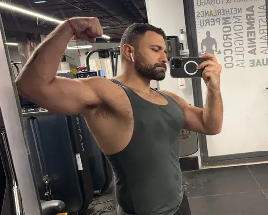 OnlyFans cuenta kinkyarabalpha avatar 1