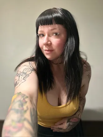 OnlyFans cuenta adevnturesofahowife header 2