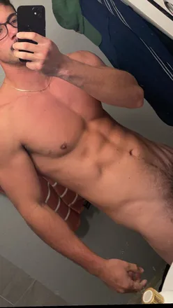 OnlyFans cuenta u383181848 header 2