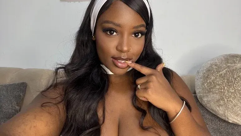 OnlyFans cuenta liizz25 header 2