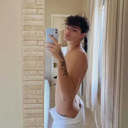 OnlyFans account  thadeuesposte avatar 1