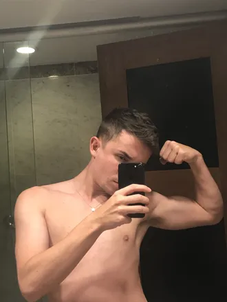 OnlyFans cuenta cwbwbw header 2