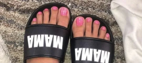 OnlyFans cuenta yo.momma header 2