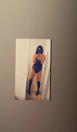 OnlyFans cuenta maskedvixen35 header 2