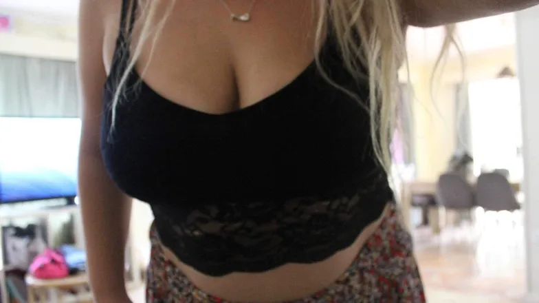 OnlyFans account  skyeleebee header 2