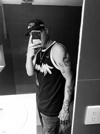 OnlyFans cuenta anzu12 avatar 1