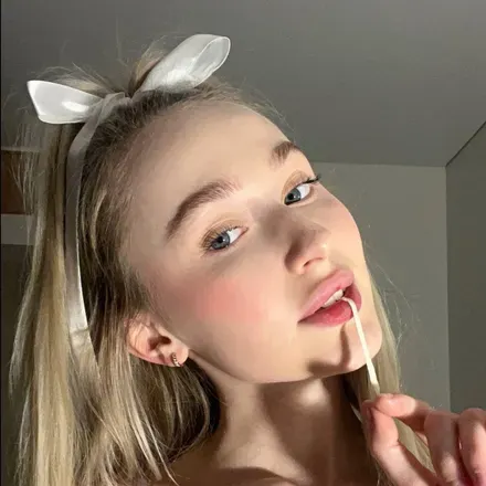 OnlyFans cuenta miamiamimi avatar 1