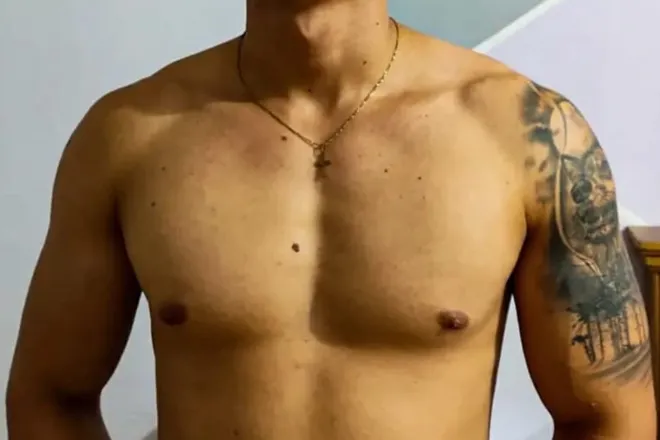 OnlyFans cuenta j_m_01 header 2