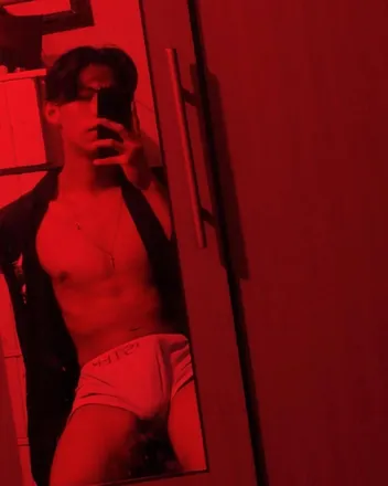 OnlyFans cuenta ale_chaxn header 2