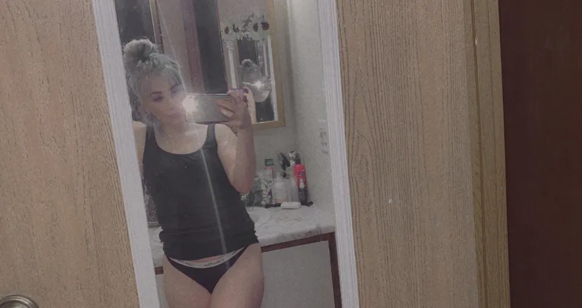 OnlyFans cuenta destanies98 header 2