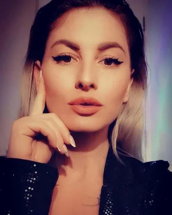 OnlyFans cuenta niusika.of avatar 1