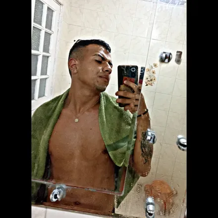 OnlyFans account  santiagofons avatar 1