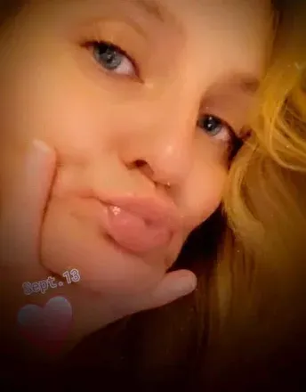 OnlyFans account  kinkybabygirlmilf avatar 1