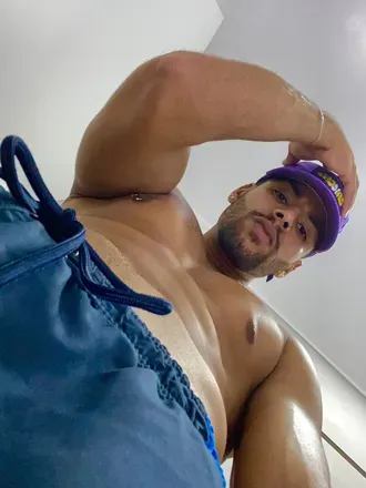 OnlyFans cuenta xxxxxmmm avatar 1