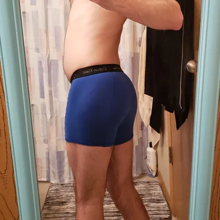 OnlyFans cuenta average-otter header 2