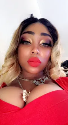 OnlyFans cuenta darealmstiffanyvalentine header 2