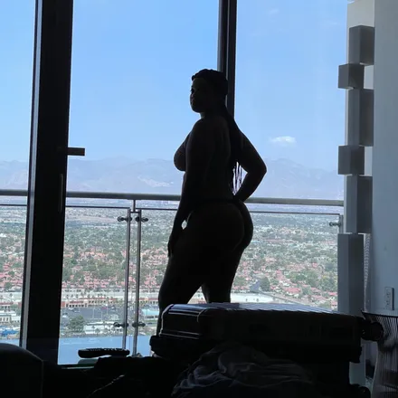 OnlyFans cuenta saddleupbabe header 2