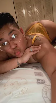 OnlyFans cuenta therealqueenyas11 avatar 1