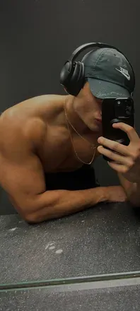OnlyFans cuenta leruxrui avatar 1