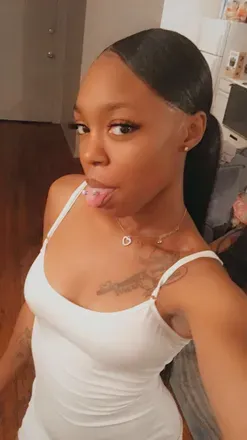 OnlyFans cuenta ivory918 header 2