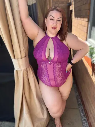 OnlyFans cuenta curvycariad avatar 1