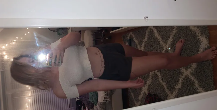 OnlyFans cuenta wh0refordommes header 2