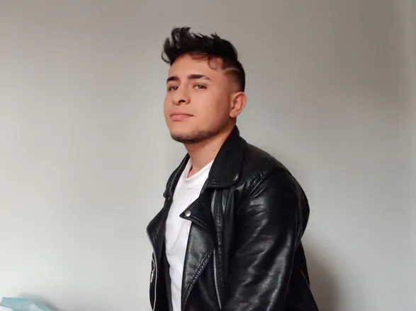 OnlyFans cuenta camilotovar1 header 2