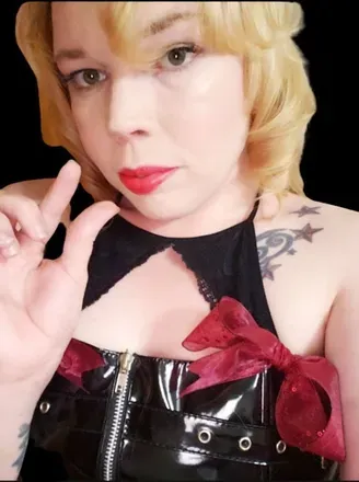 OnlyFans cuenta divinemissao avatar 1