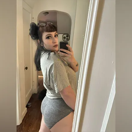OnlyFans cuenta violetbelladonna2k avatar 1