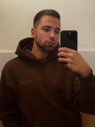 OnlyFans account  bobs_feets avatar 1