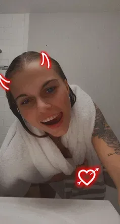 OnlyFans cuenta yourfavvblonde27 avatar 1