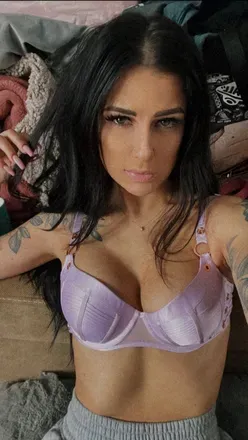 OnlyFans cuenta lovechrissyj avatar 1