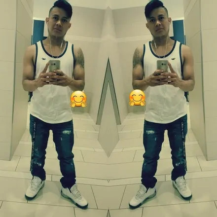 OnlyFans cuenta wilberm04700009 header 2