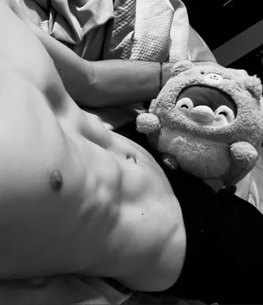 OnlyFans cuenta mavmondragon header 2