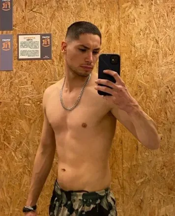 OnlyFans cuenta zalemanca avatar 1