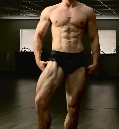 OnlyFans cuenta monsieur.man avatar 1