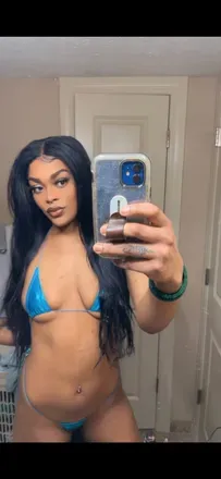 OnlyFans cuenta reinagianna1 avatar 1