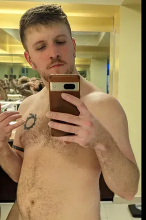 OnlyFans cuenta piercedphallus avatar 1