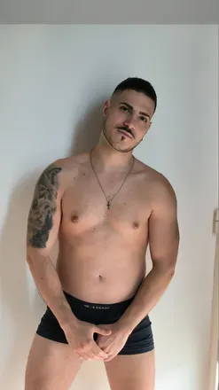 OnlyFans cuenta dom996 avatar 1