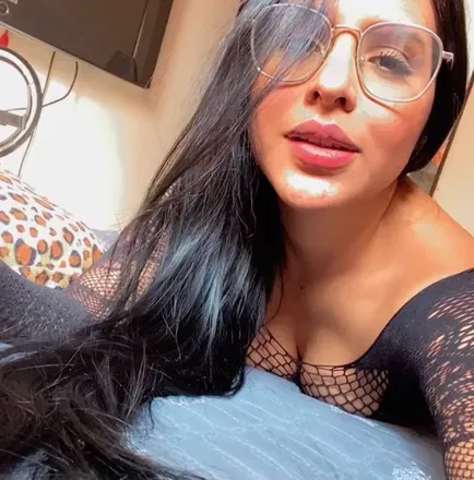 OnlyFans cuenta lauraburitica header 2