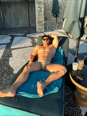 OnlyFans cuenta tyler_thehunk avatar 1